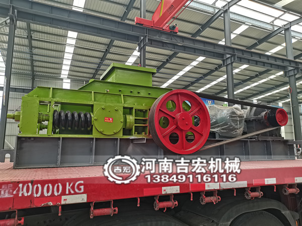 煤場老板必看!雙齒輥破碎機——煤炭破碎顆粒多、出粉少,利潤更高！